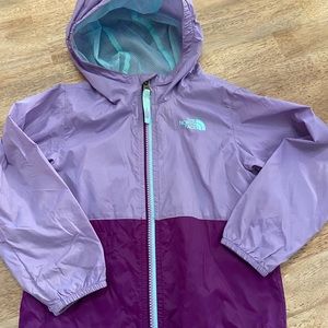 Girls 4T NorthFace windbreaker